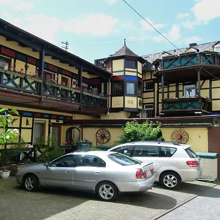 Hotel Gastehaus Altes Haus *